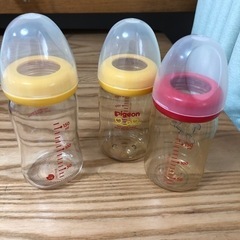 無料　哺乳瓶　母乳実感　160ml 3本(プラスチック2本、ガラ...