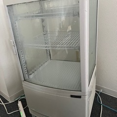 冷蔵庫　飲み物など冷蔵庫のみです！