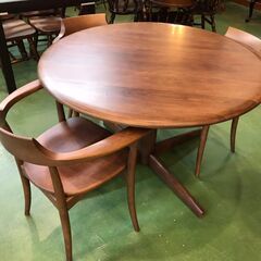 愛品館八千代店】飛騨産業 円卓ダイニング4点セット CRESCENT 侭