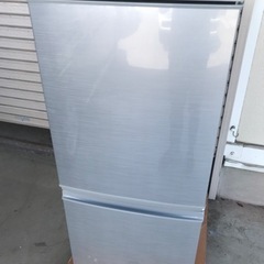 【決まりました】シャープ　ノンフロン冷凍冷蔵庫　SJ-D14A-S