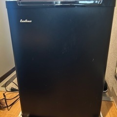 小型冷蔵庫　エクセレンス　ML-640 三ツ星貿易　黒　40L
