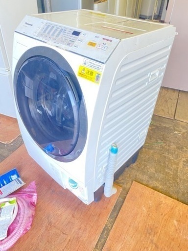 福岡市内配送設置無料　パナソニック Panasonic NA-VX3600L-W [ドラム式電気洗濯乾燥機（9.0kg） 左開き 泡洗浄 クリスタルホワイト] 排水蓋欠品