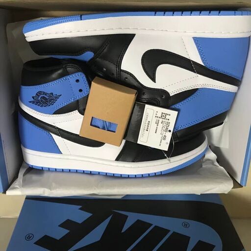 大人気 Nike Air Jordan1 High OG University Blue