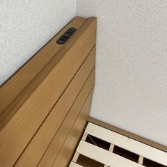 コアラマットレスセミダブル　ベッドフレーム付