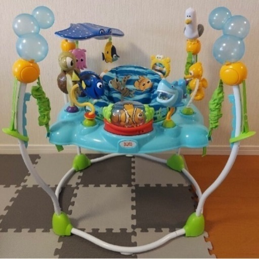ベビーザらス限定！ファインディングニモのジャンパルー。