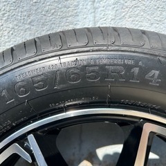 ほぼ新品 タイヤホイールセット165/65/14