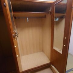 [値下げました]４本セット湿気ドメ桐の箪笥