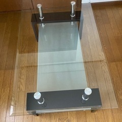 ガラス　二段ローテーブル