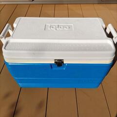 クーラーボックス　45L　igloo