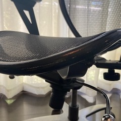 ◎お譲りする方決まりました　igo オフィスチェア　メッシュチェア