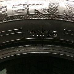 DUNLOP WINTER MAXX WM02 205/60R16 16インチ スタッドレス 4本 22年製 ヴォクシー ノア プリウスα MAZDA3等　(MTE372) クレジットカード QR決済可能