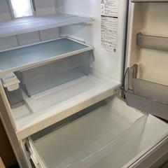 TOSHIBA 3ドア冷蔵庫 20年製 ファミリー用