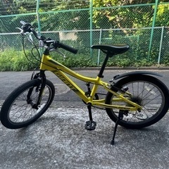 GIANT XTC JR 20 LITE マウンテンバイク　子供自転車