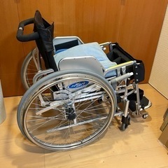 【再】　スタンディングチェア　日進【車椅子】お届け可能