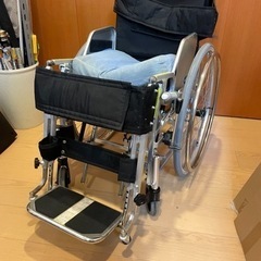 【再】　スタンディングチェア　日進【車椅子】お届け可能