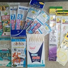 投げ釣り仕掛け11枚セットとサビキ仕掛け３点  その他オマケ付き