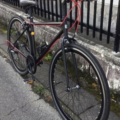 特選＜新品同様美品！＞DCM・クロスバイク・ブラック 700C・シマノ6段変速 タイヤ・700×32C・ピカピカで綺麗！