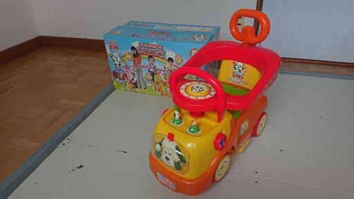 【新品】ワンワン 車