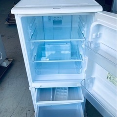 福岡市内配送無料　シャープ 137L 2ドア冷蔵庫（ホワイト系） SHARP SJ-D14A
