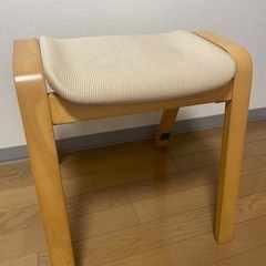 【ニトリ】木製スツール　リュークIV 椅子