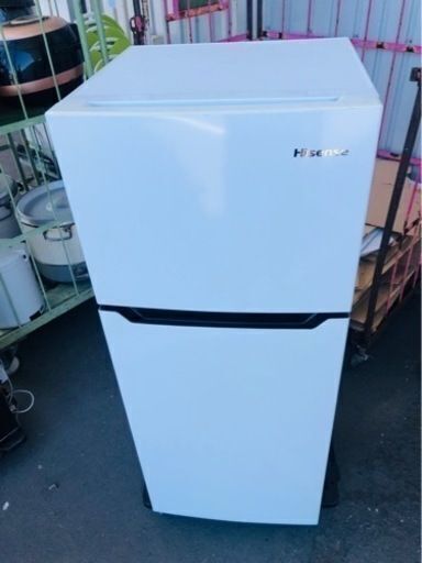 福岡市内配送無料　2018年式　ハイセンス 【右開き】120L 2ドアノンフロン冷蔵庫 エディオンオリジナル ホワイト HR-B1201