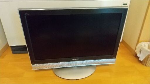 液晶テレビ