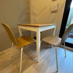 IKEA テーブル&椅子２脚セット