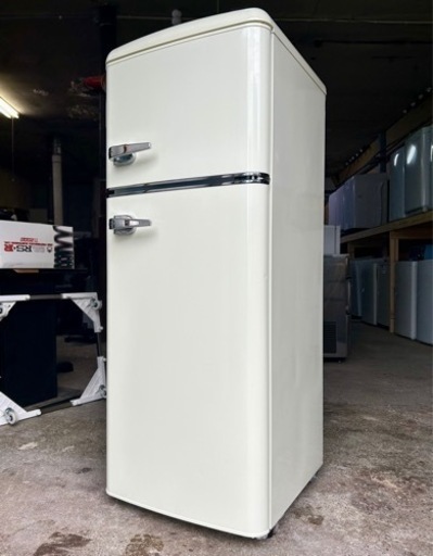 札幌市内配送無料 21年製 アイリスオーヤマ 114L レトロ冷凍冷蔵庫 PRR-122D-W 2ドア