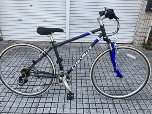 【クロスバイク】美品❗️700x32c 3x7段変速　ライト付　サドル新品❗️若林自転車　浜大津店　SALE中❗️
