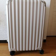 終了間近　新品スーツケース　Lサイズ