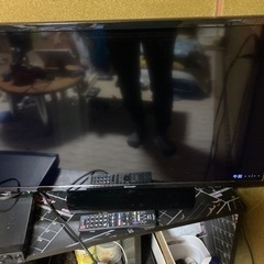 【美品】2017年式　シャープ　32型テレビ