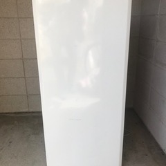 MITSUBISHIノンフロン冷凍庫