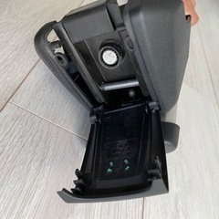 アウディ純正ルーフバー現行Q3対応