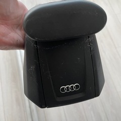 アウディ純正ルーフバー現行Q3対応