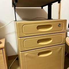 机/棚 鍵付き ¥4,900