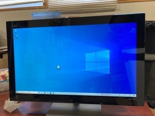 富士通 FMVF78RDB 一体型デスクトップパソコン