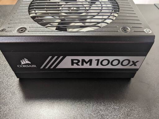 Cosair RM1000x 1000w 電源 80 Plus Gold