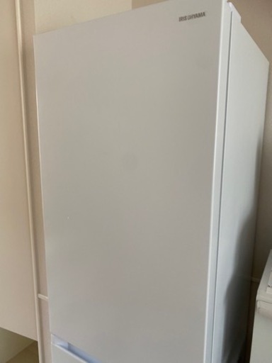 アイリスオーヤマ 2ドア 274L  冷凍冷蔵庫 右開き ホワイト
