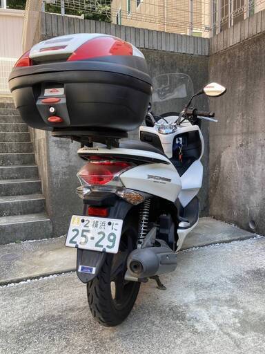 【引取先決定】ホンダ・PCX150　ETC・Ｒボックス付き　KF12型　機関良好　通勤通学に 引取先決定】ホンダ・PCX150 ETC・Rボックス付き KF12型 機関良好