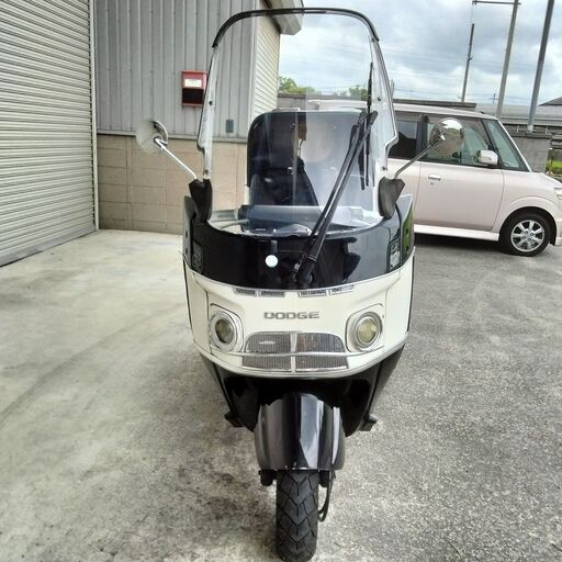 ホンダのジャイロキャノピー。ワンちゃん、ネコちゃんだって遠くに連れていってほしいのだ仕様。 ホンダのジャイロキャノピー。ワンちゃん、ネコちゃんだって遠くに連れ