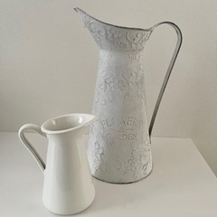 12月24日まで‼️アンティーク調花瓶&IKEA白の花瓶 セット