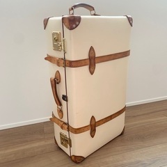 【ネット決済】グローブトロッター　スーツケース　 サファリ　30...