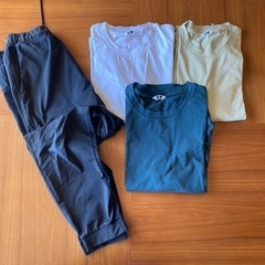 ユニクロ　Tシャツ3枚＆アクティブジョガーパンツ　Mサイズ
