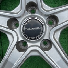 ほぼ未使用　BALMINUM R17 タイヤ・ホイール4本セット