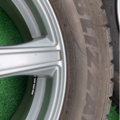 ほぼ未使用　BALMINUM R17 タイヤ・ホイール4本セット