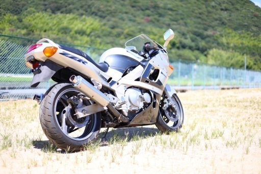カワサキ/ZZR400/H10年式　セル始動OK 一時抹消