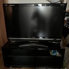 決まりました　シャープAQUOS液晶テレビ40型とテレビ台セット