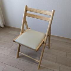 【受付終了しました】折りたためる椅子