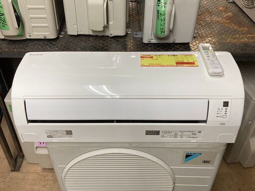 K04384　ダイキン　中古エアコン　主に6畳用　冷房能力　2.2KW ／ 暖房能力　2.2KW