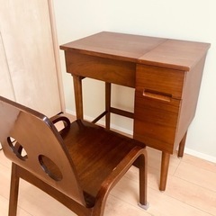 【ネット決済】木製化粧台　机　テーブル　椅子付き
